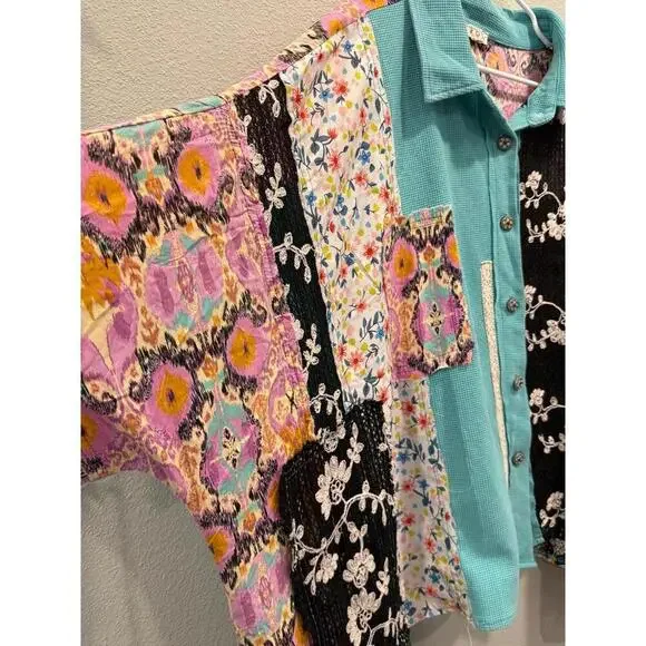 POL UNIQUE Thermal and Lace Peacock Top; One Size - Picture 4 of 8